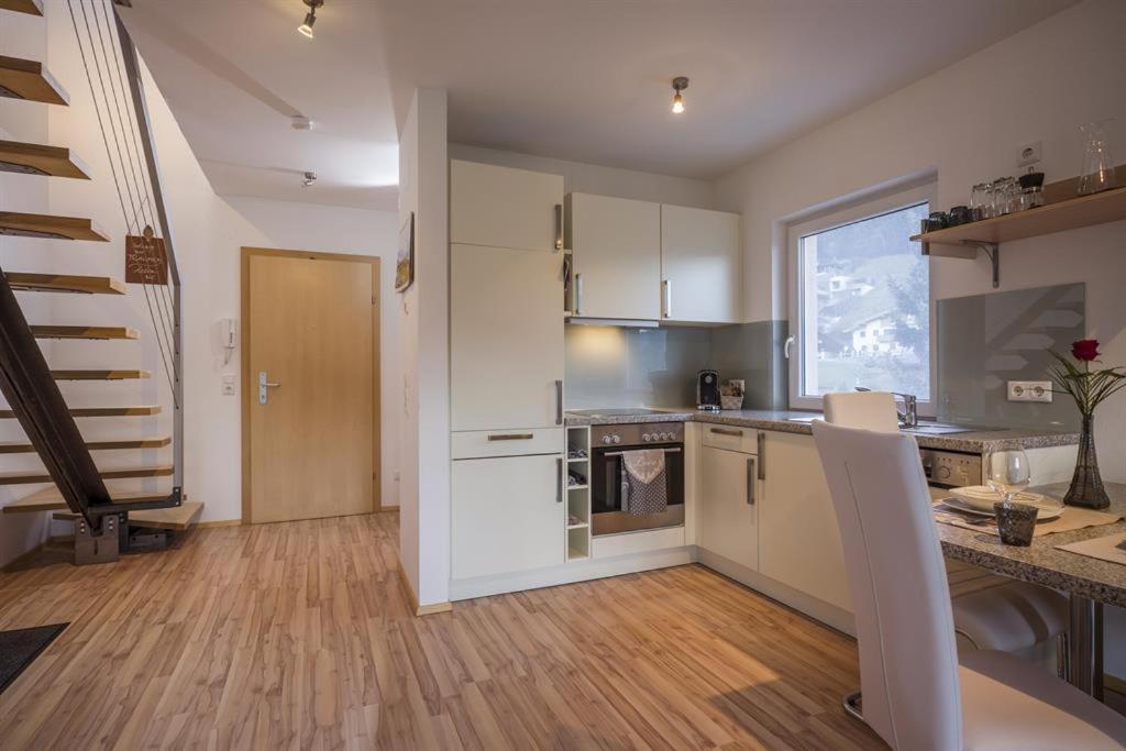 Appartement Raffael Itter Habitación foto